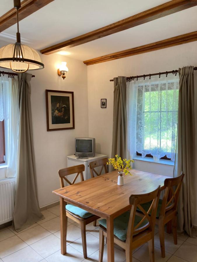 Chalupa A Apartmany Lojka Benecko Luaran gambar